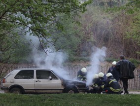 男子挑衅撞人后被撞事件，警方立案调查始末揭秘